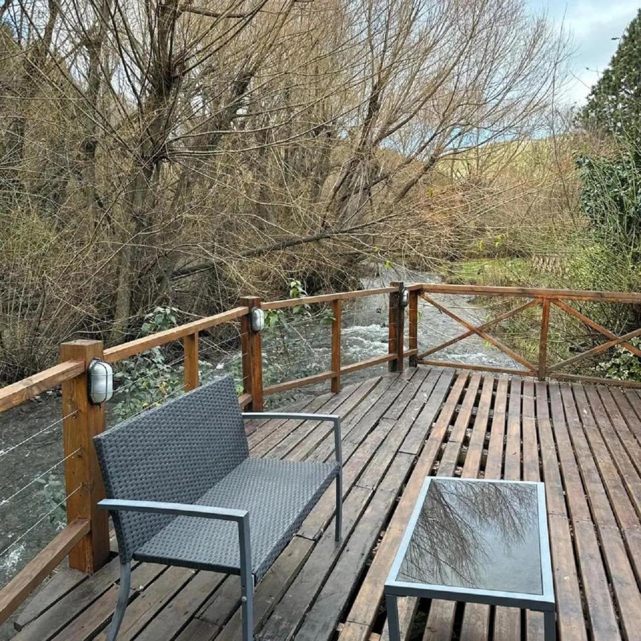 サンマルティン Refugio Del Arroyoアパートホテル エクステリア 写真